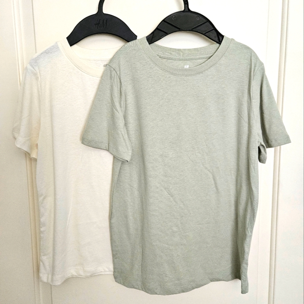 NWOT Set of 2 H&M boys t-shirts